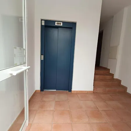Apartament Luminoso Appartamento Con Parking